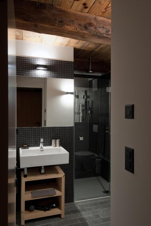 Montagne Alternative Hotel Orsières Szoba fotó